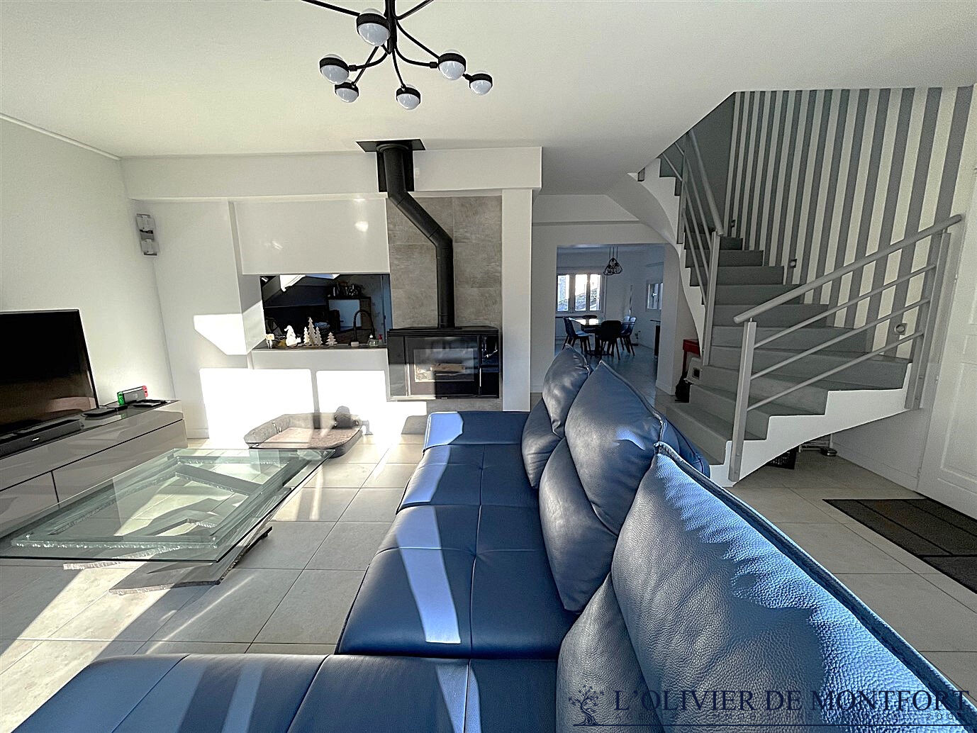 Agence immobilière de L'OLIVIER DE MONTFORT Mere - L'OLIVIER DE MONFORT