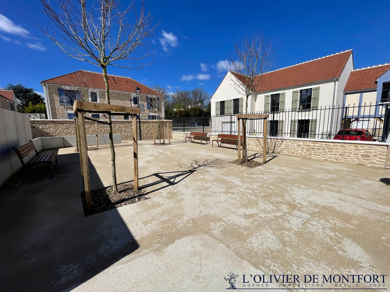 Agence immobilière de L'OLIVIER DE MONTFORT Mere - L'OLIVIER DE MONFORT