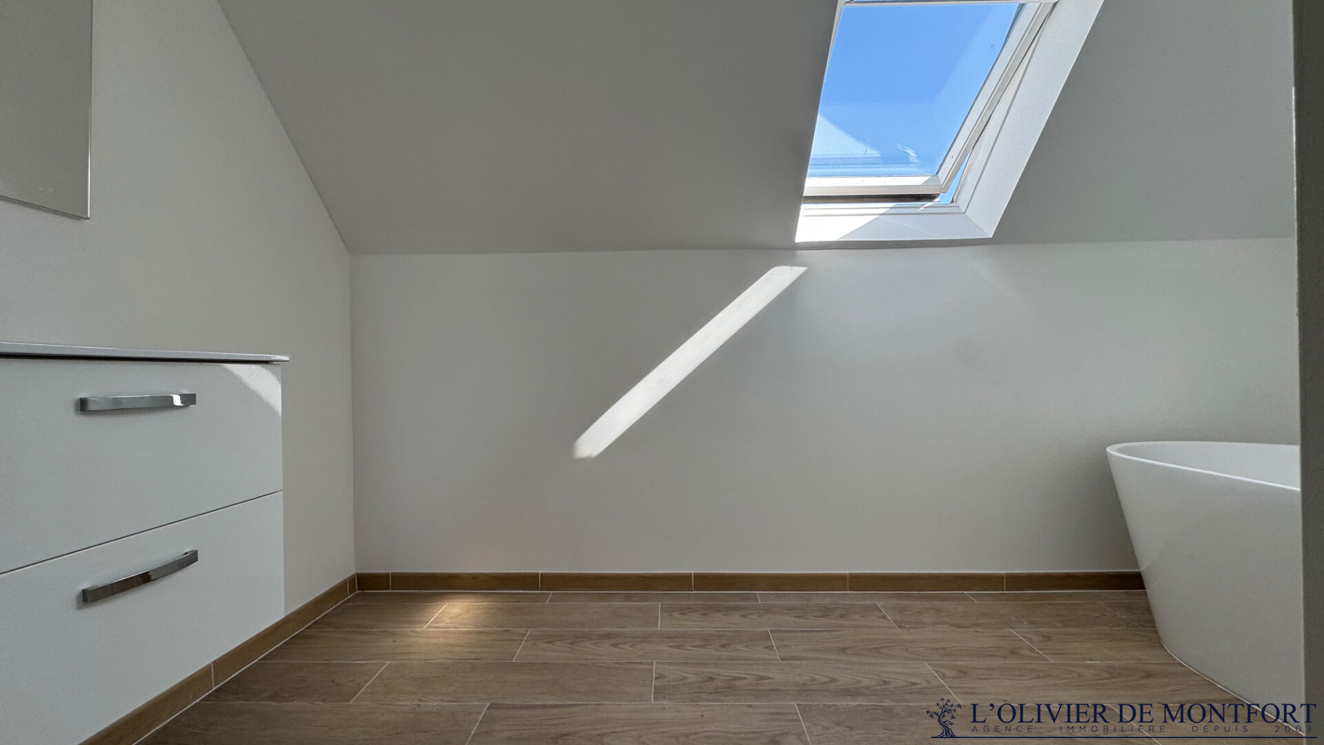 Photo Maison Le Perray En Yvelines 5 pièce(s) 123 m2 image 5/6