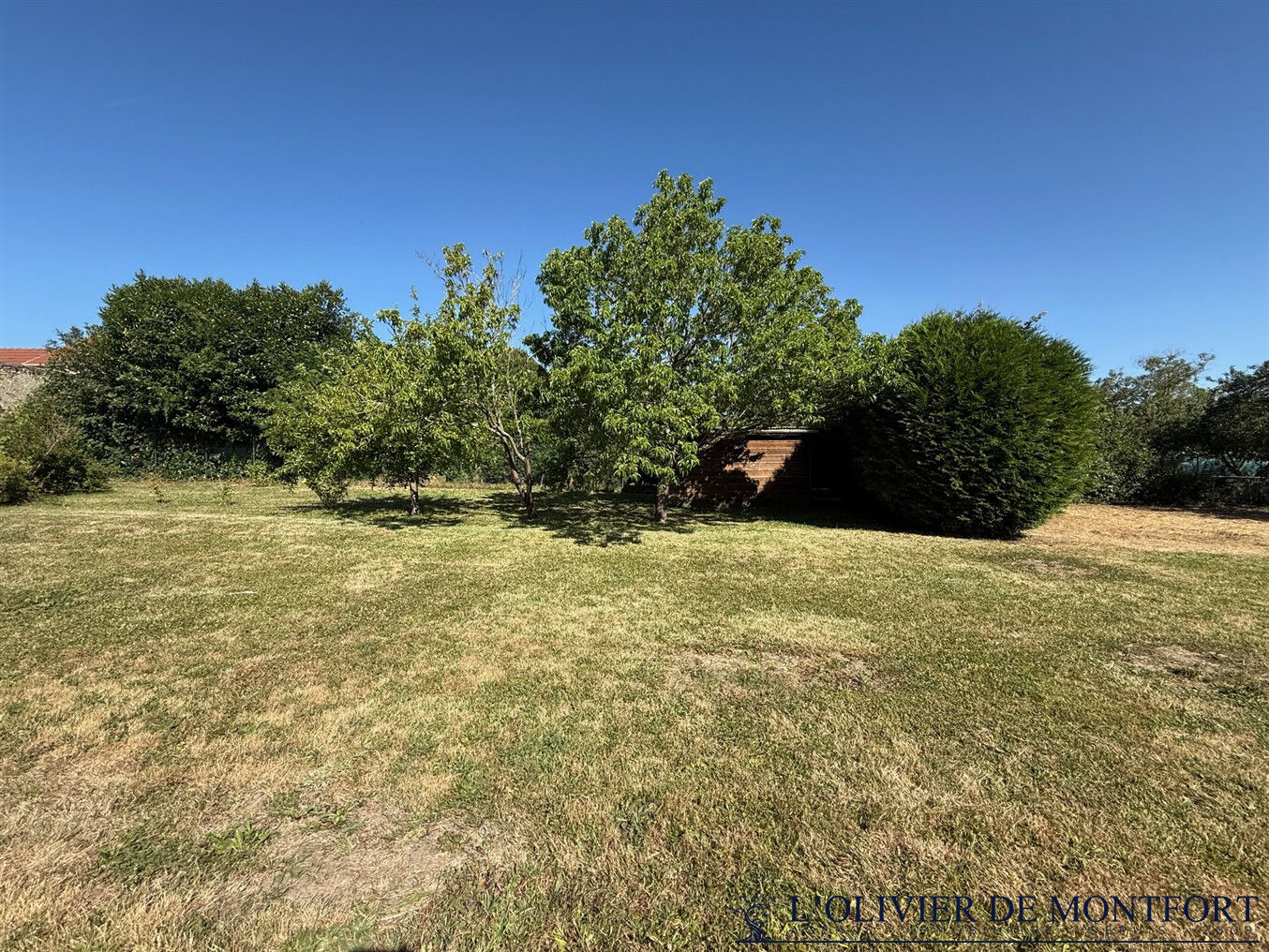 Photo Terrain de 1042 m² sur Méré image 3/6