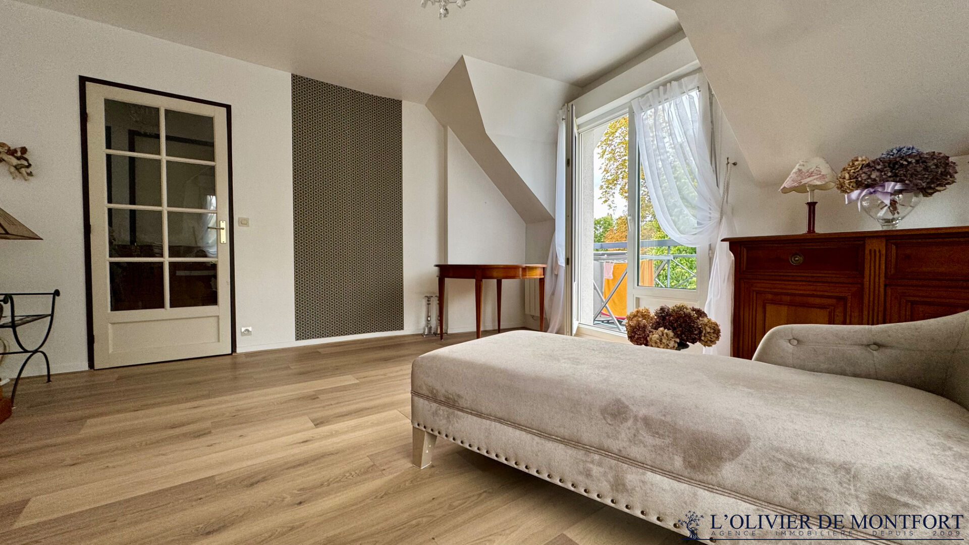 Photo Appartement  2 pièce(s) 53.93 m2 image 2/6