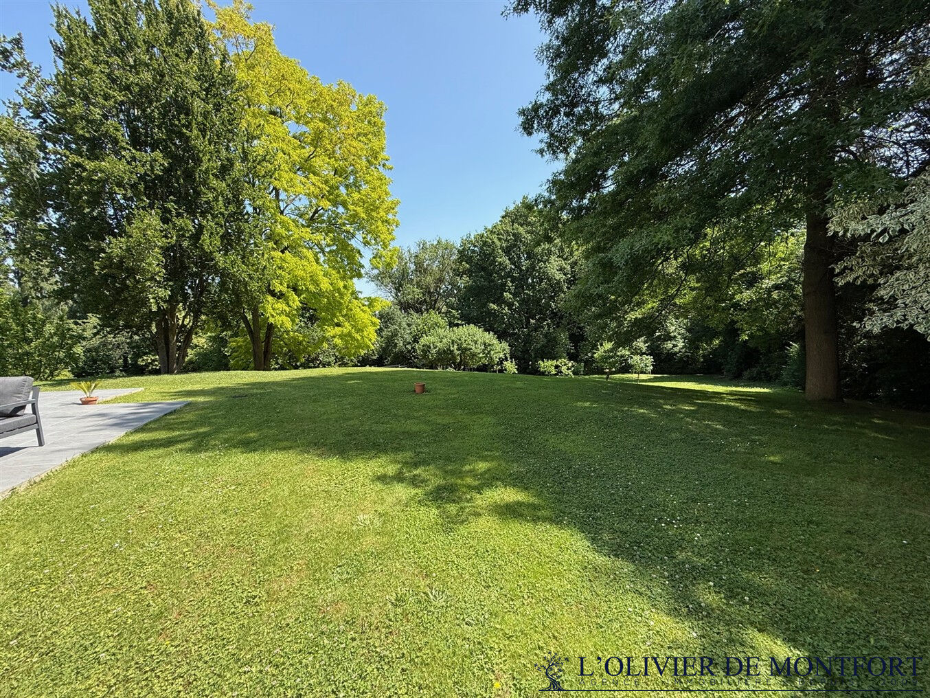 Photo Maison contemporaine de 6 pièce(s) 165 m2 image 2/6