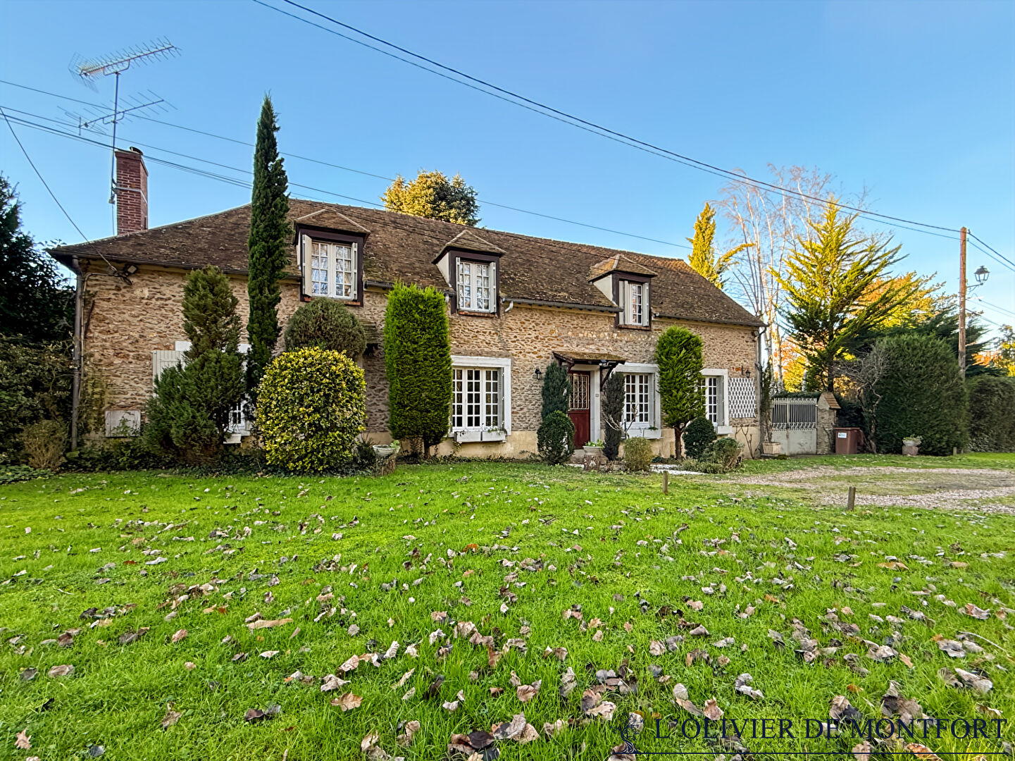 Agence immobilière de L'OLIVIER DE MONTFORT Mere - L'OLIVIER DE MONFORT