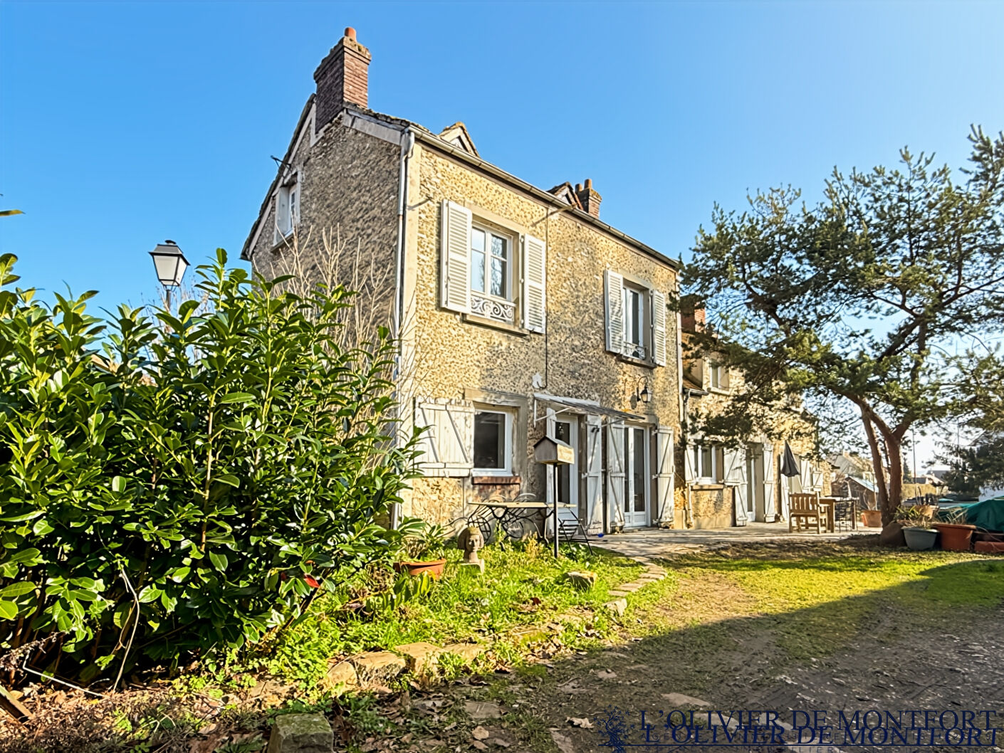 Agence immobilière de L'OLIVIER DE MONTFORT Mere - L'OLIVIER DE MONFORT