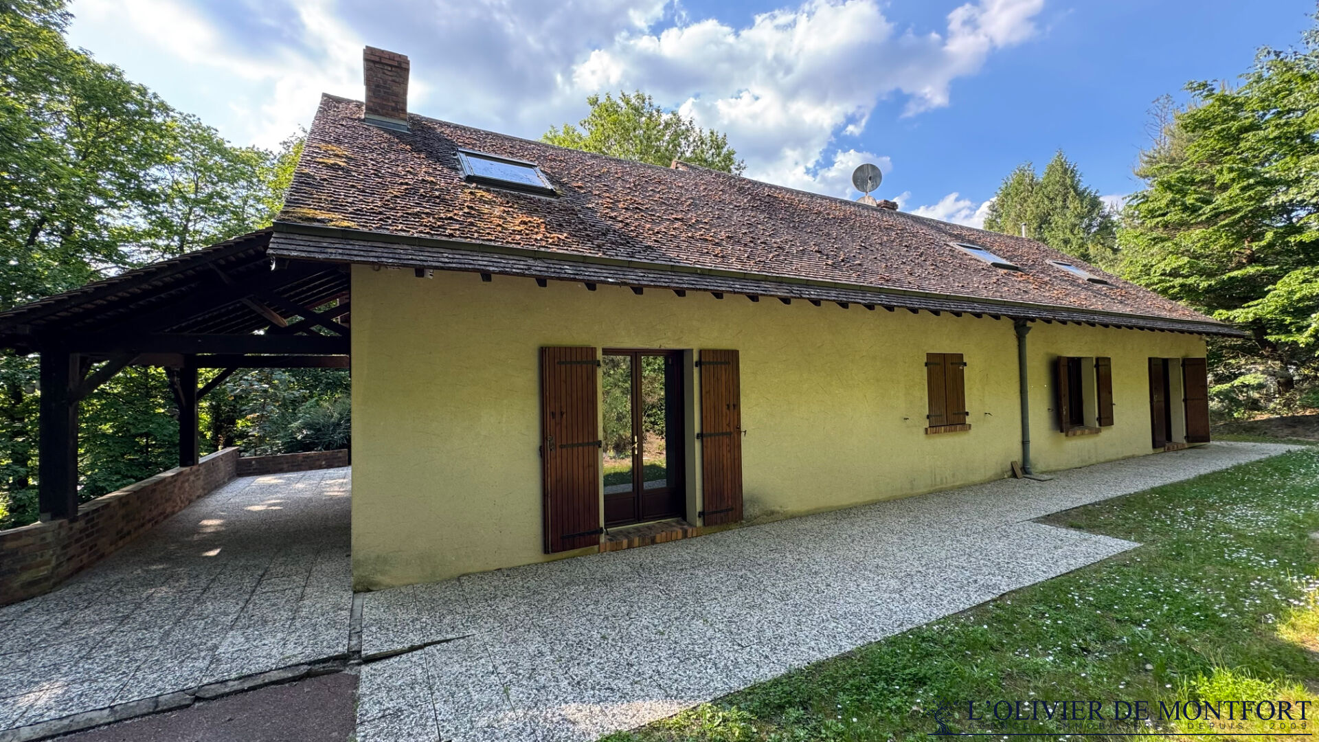 Photo Maison 6 pièce(s) 173 m2 image 2/6