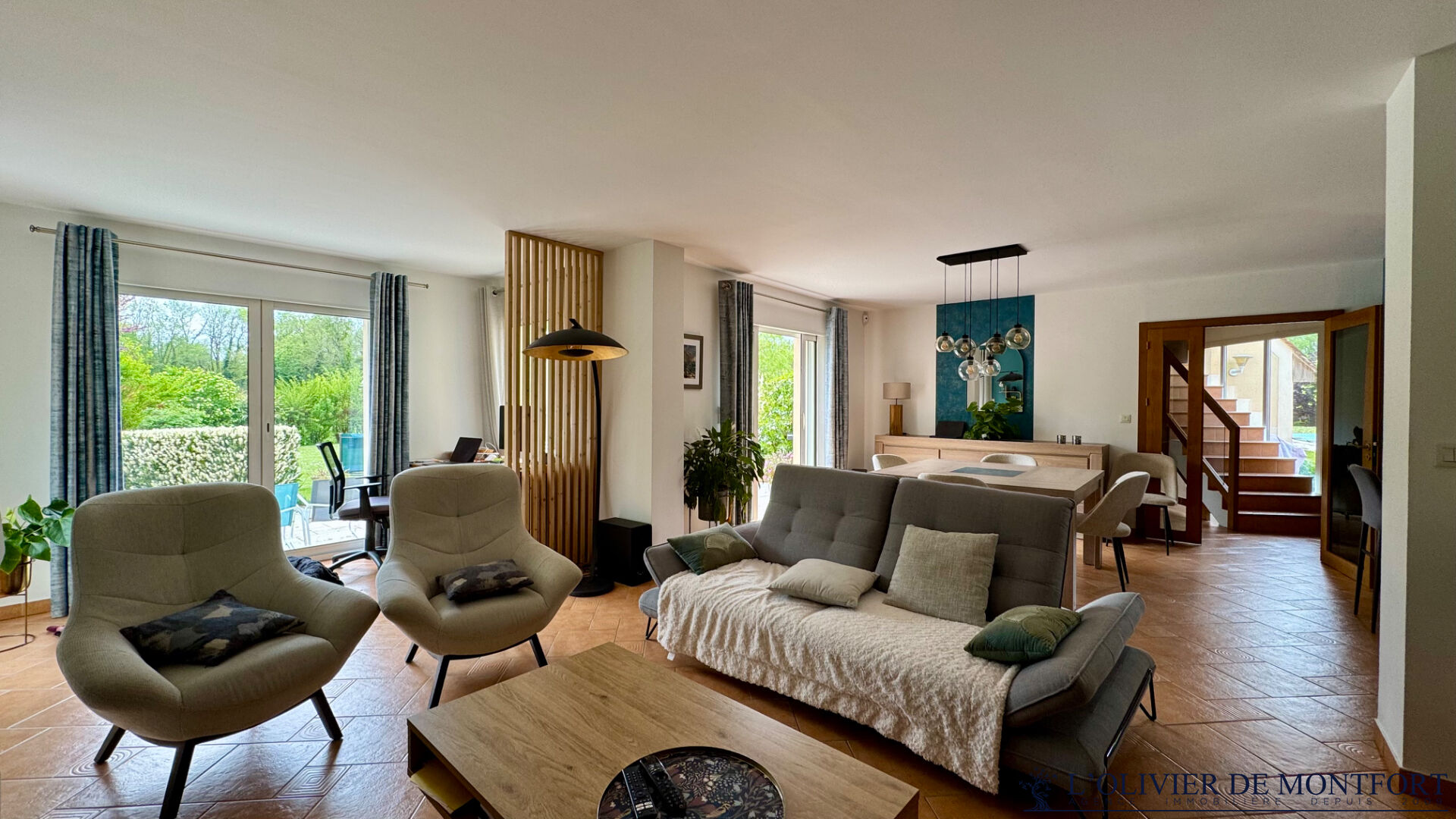 Photo Maison Autouillet 9 pièce(s) 268 m2 image 4/6