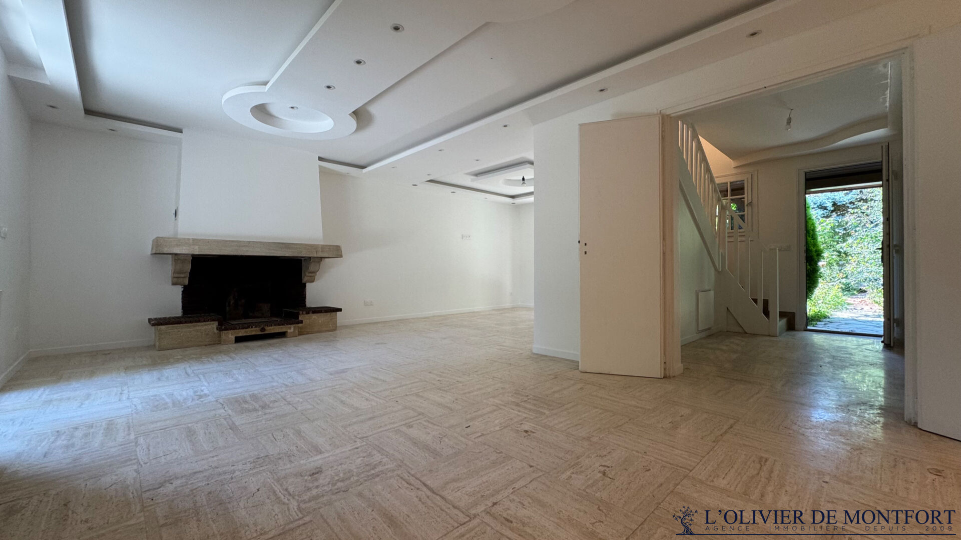 Agence immobilière de L'OLIVIER DE MONTFORT Mere - L'OLIVIER DE MONFORT