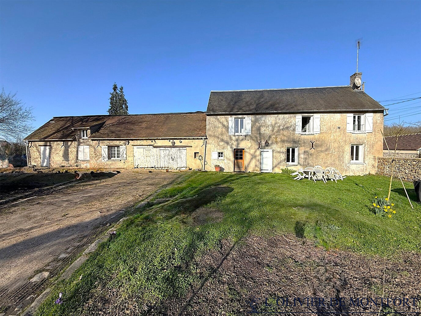 Agence immobilière de L'OLIVIER DE MONTFORT Mere - L'OLIVIER DE MONFORT