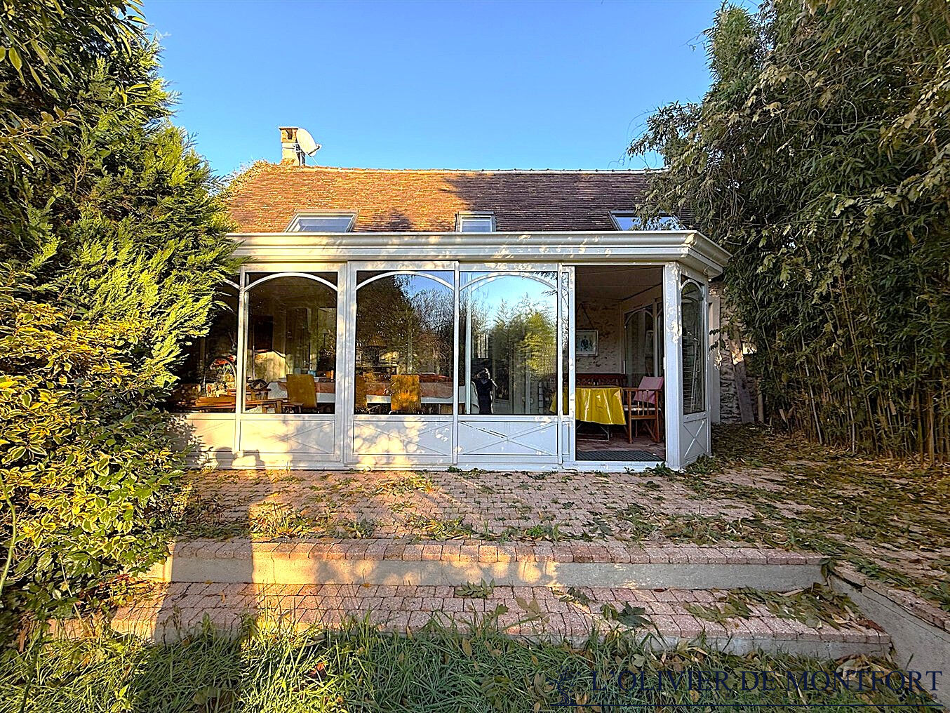 Agence immobilière de L'OLIVIER DE MONTFORT Mere - L'OLIVIER DE MONFORT