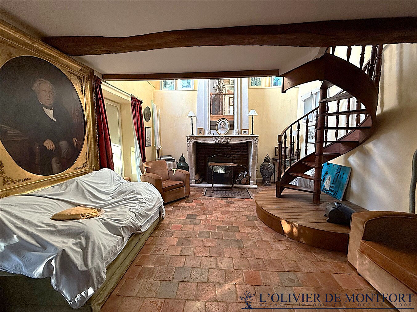 Agence immobilière de L'OLIVIER DE MONTFORT Mere - L'OLIVIER DE MONFORT