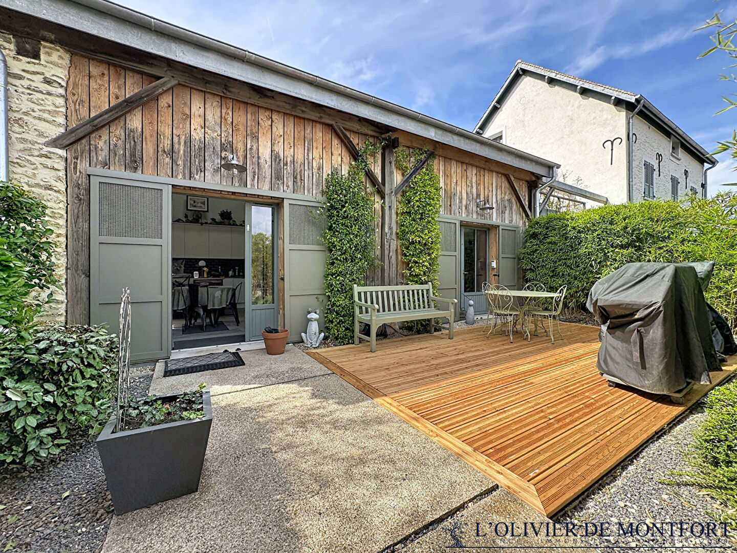 Agence immobilière de L'OLIVIER DE MONTFORT Mere - L'OLIVIER DE MONFORT