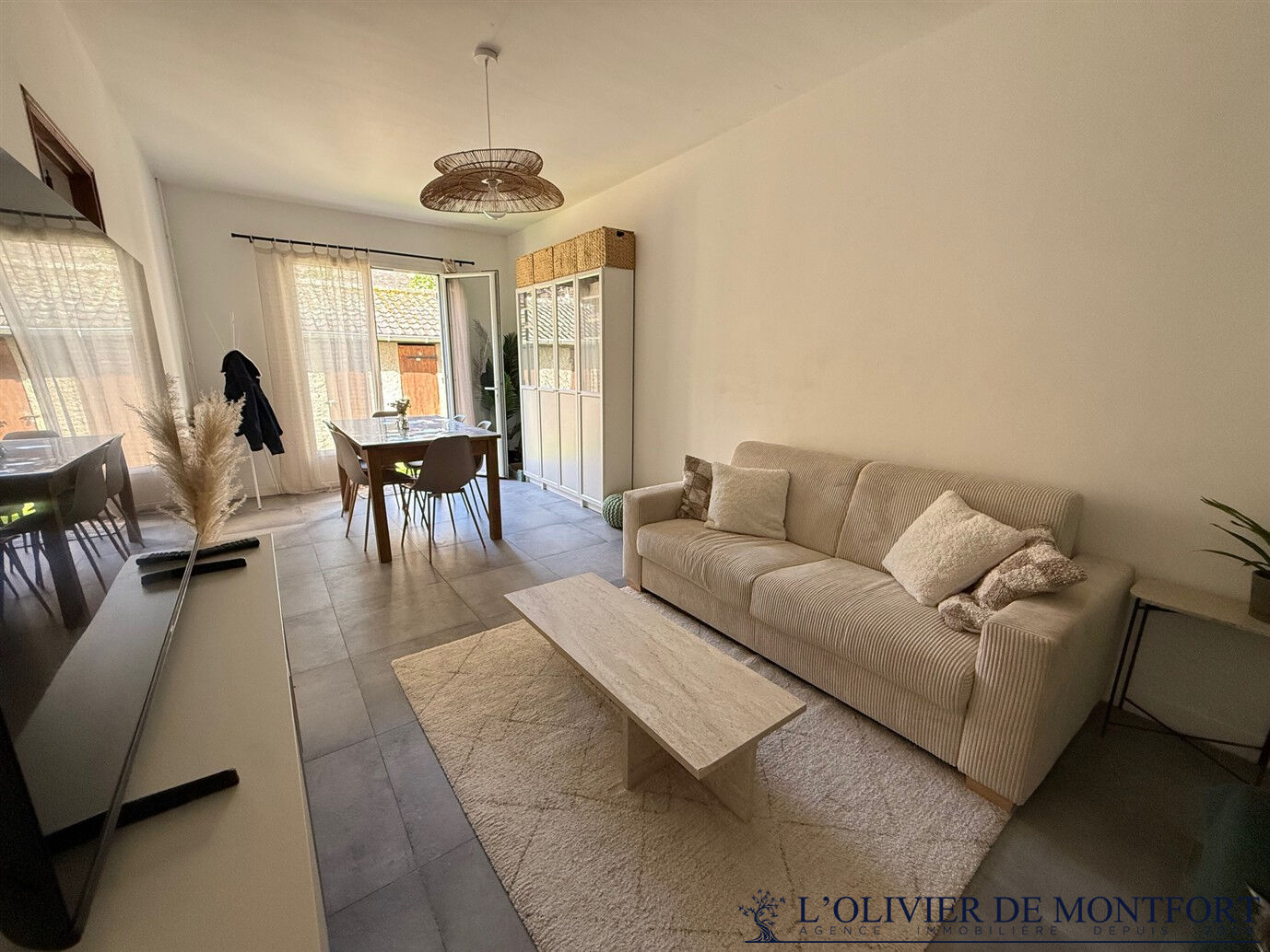 Agence immobilière de L'OLIVIER DE MONTFORT Mere - L'OLIVIER DE MONFORT