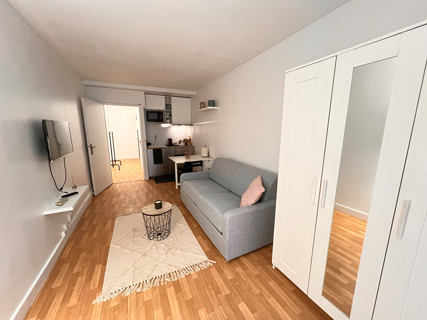 Agence immobilière de 
 Les Agents de l'Immobilier - Les Agents de l'Immobilier - MDRC Gestion Neuilly-Sur-Seine 
