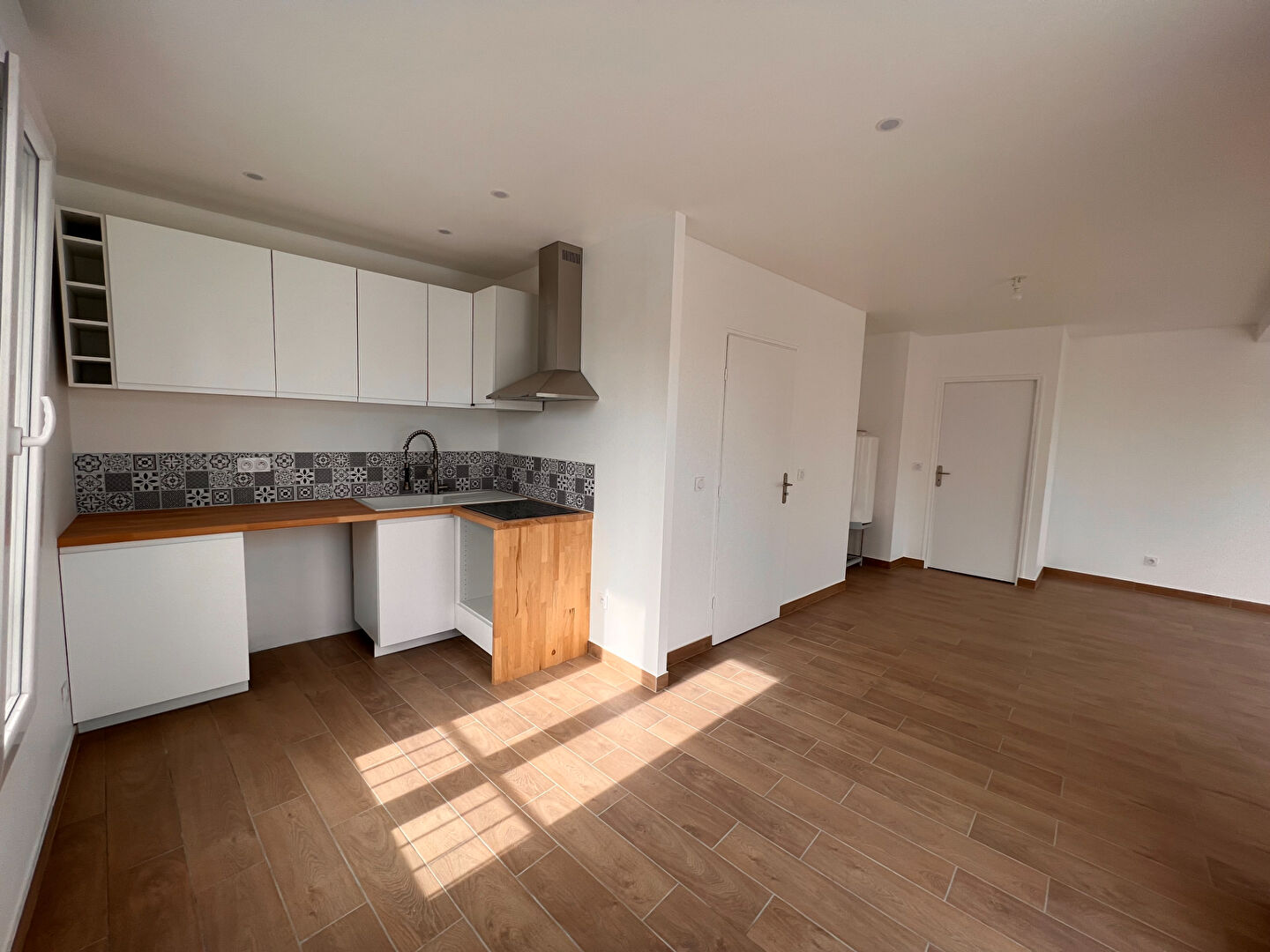 Agence immobilière de 
 Les Agents de l'Immobilier - Les Agents de l'Immobilier - MDRC Gestion Neuilly-Sur-Seine 
