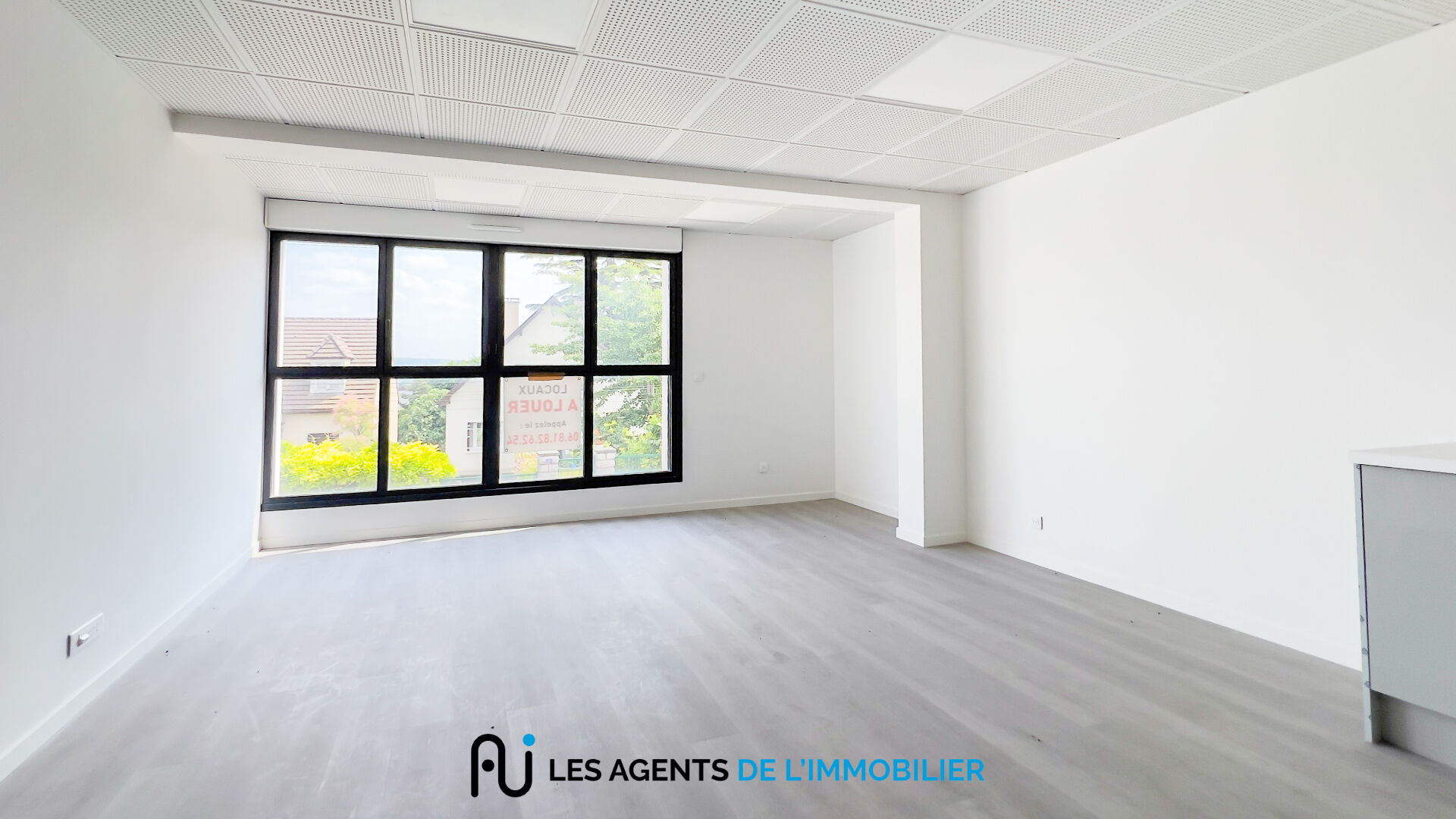 Agence immobilière de Les Agents de l'Immobilier NANTERRE 
