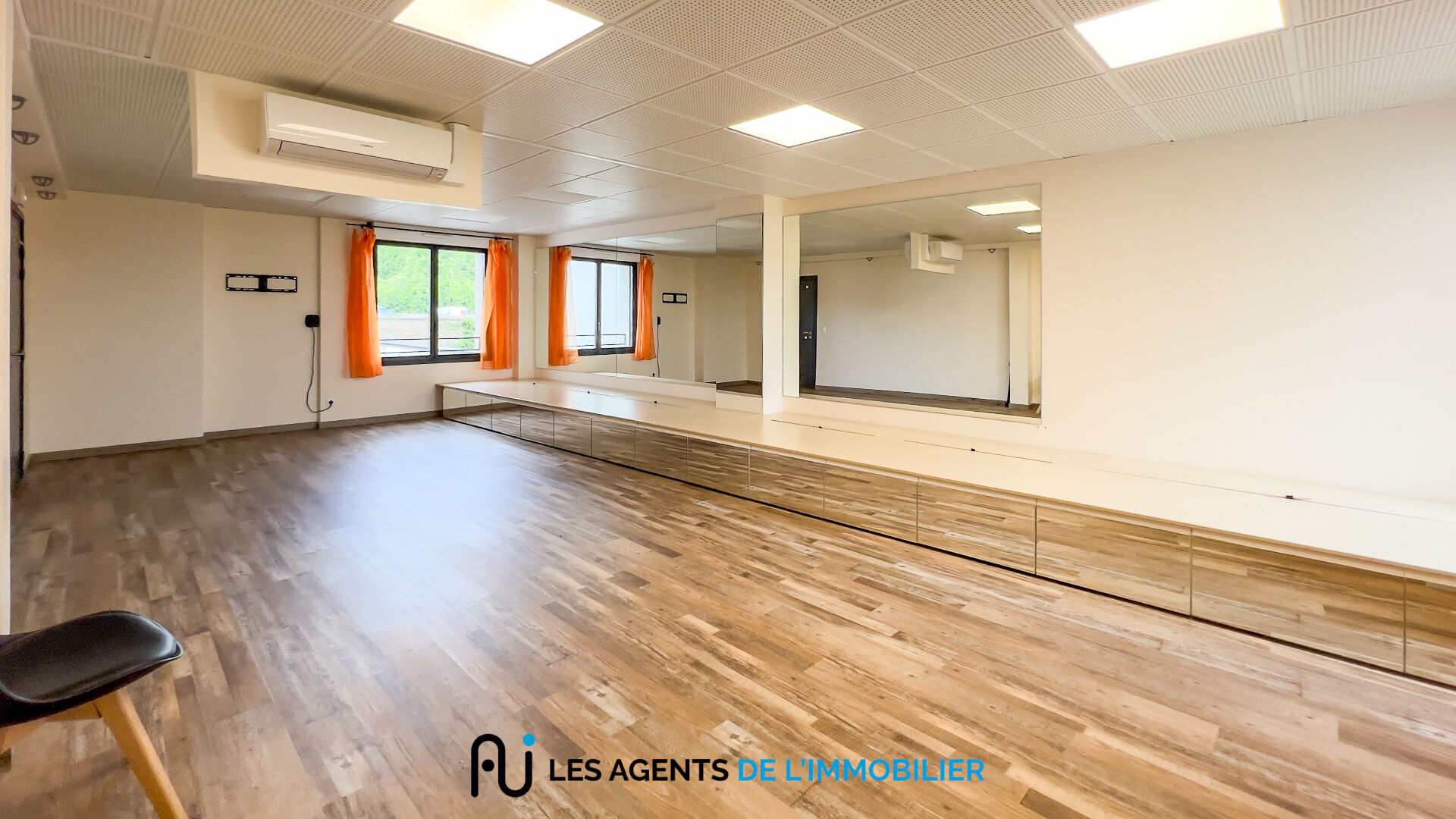Agence immobilière de Les Agents de l'Immobilier NANTERRE 
