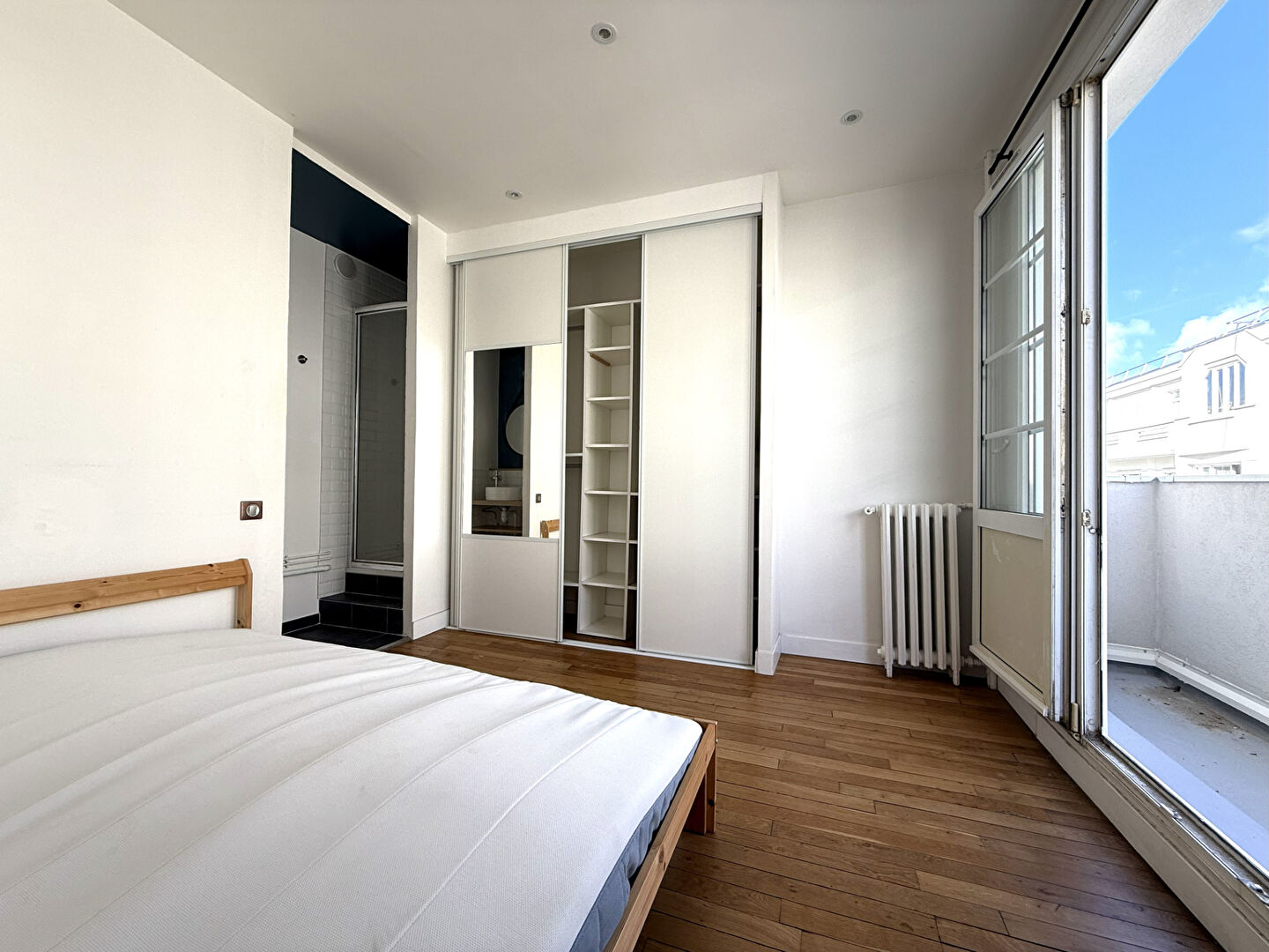 Photo Charmant 2 pièces avec balcon image 6/6