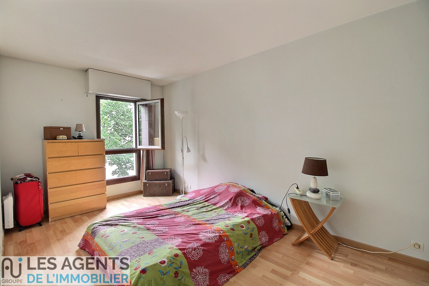 Photo Vente d'un appartement 5 pièces (111 m²) à PUTEAUX image 5/6