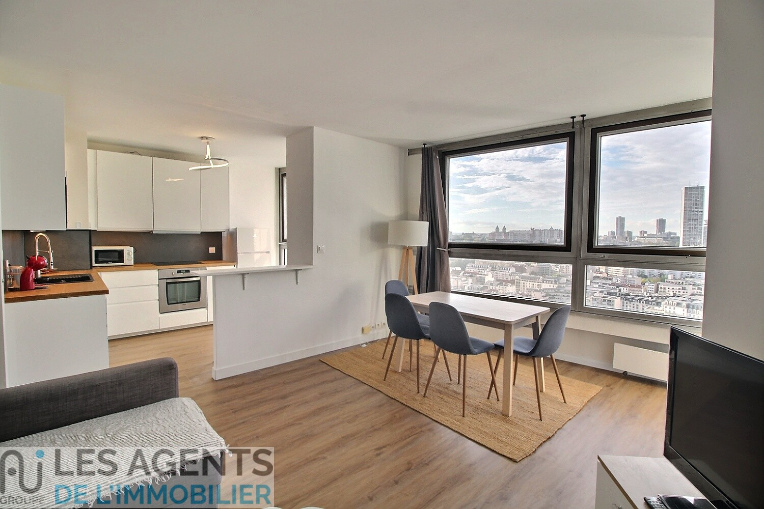Photo Appartement Puteaux 2 pièce(s) 51m2 image 1/6