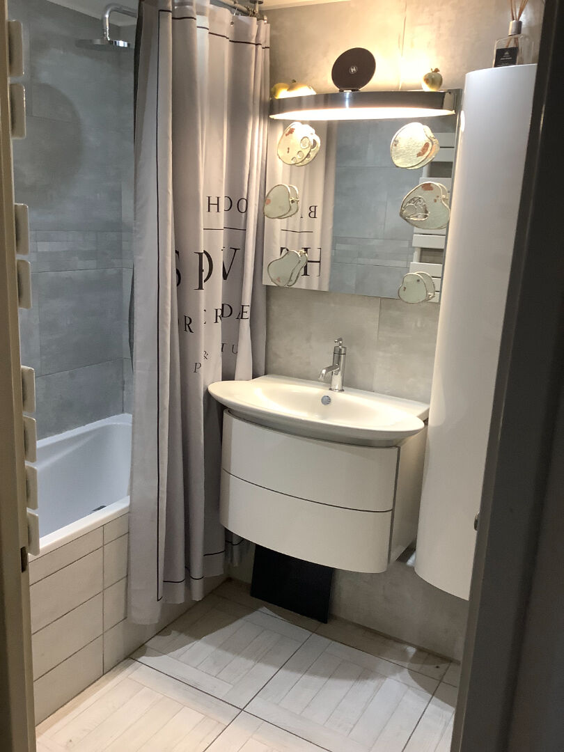 Photo Appartement Puteaux 3 pièce(s) 75.58 m2 image 6/6