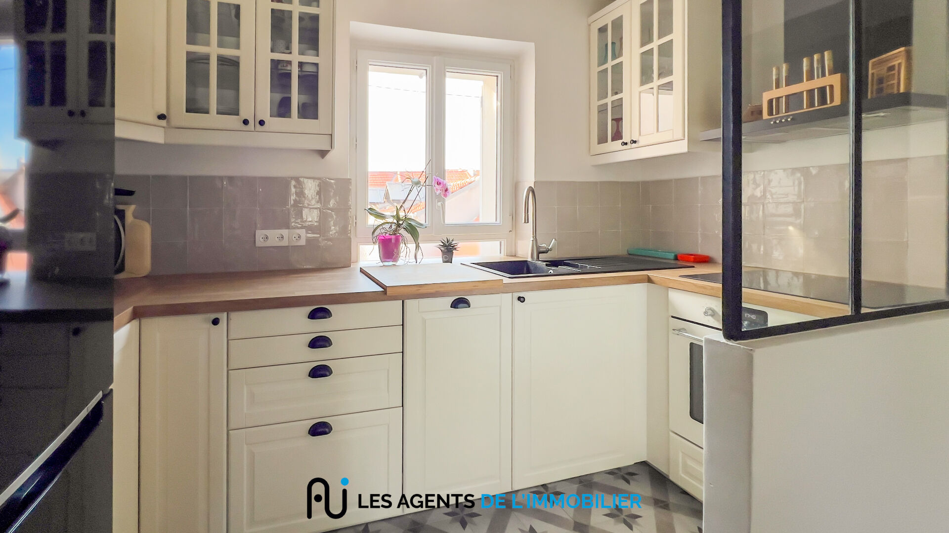 Photo Appartement  3 pièces ,62.62 m2 hyper centre de Nanterre image 5/6