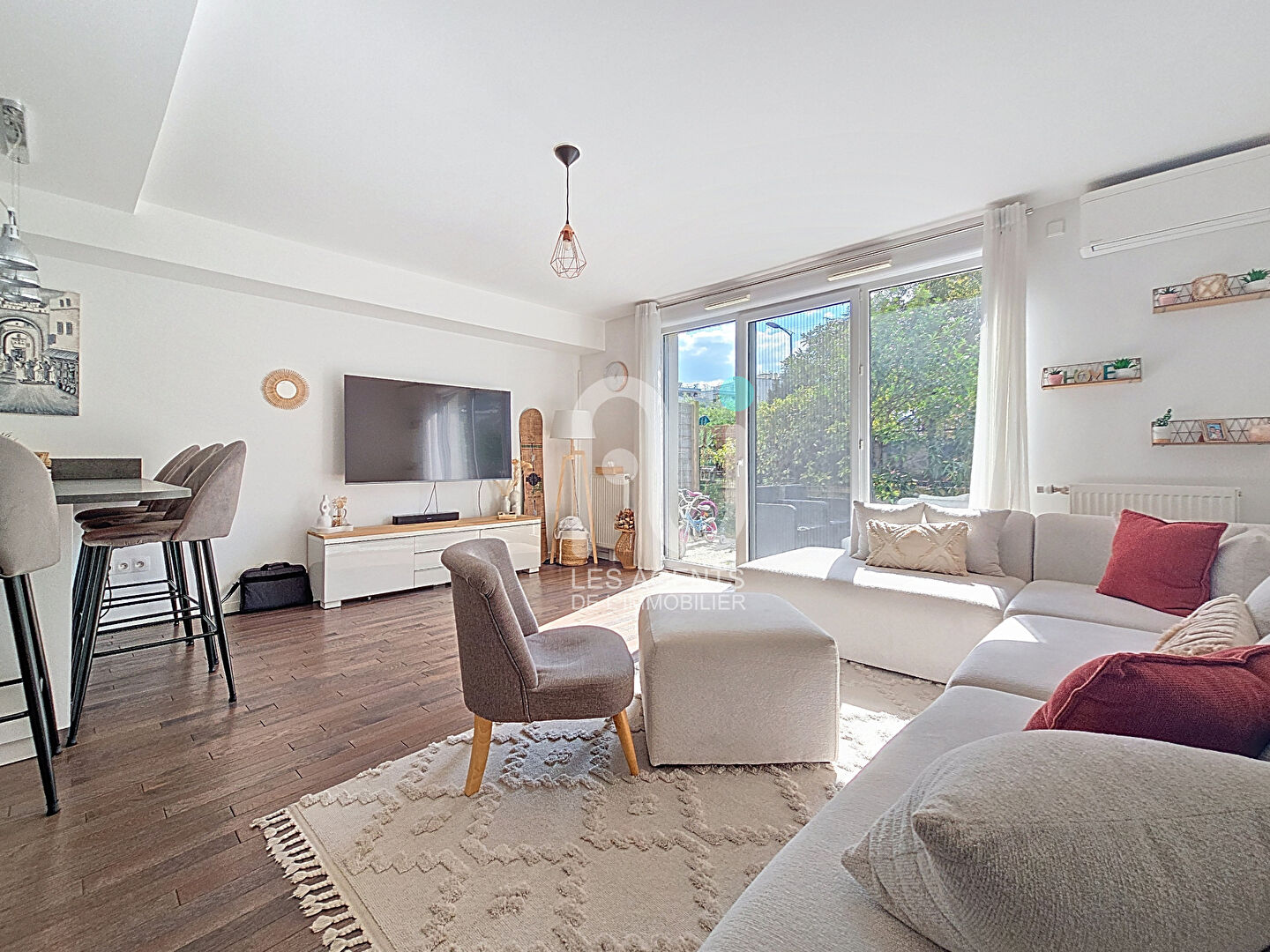 Appartement Gennevilliers 3 pièce(s) 65.64 m2, jardin et parking