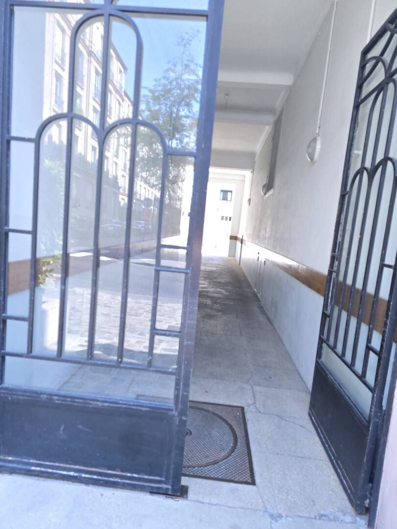 Photo Appartement Courbevoie 1 pièce(s) image 3/6