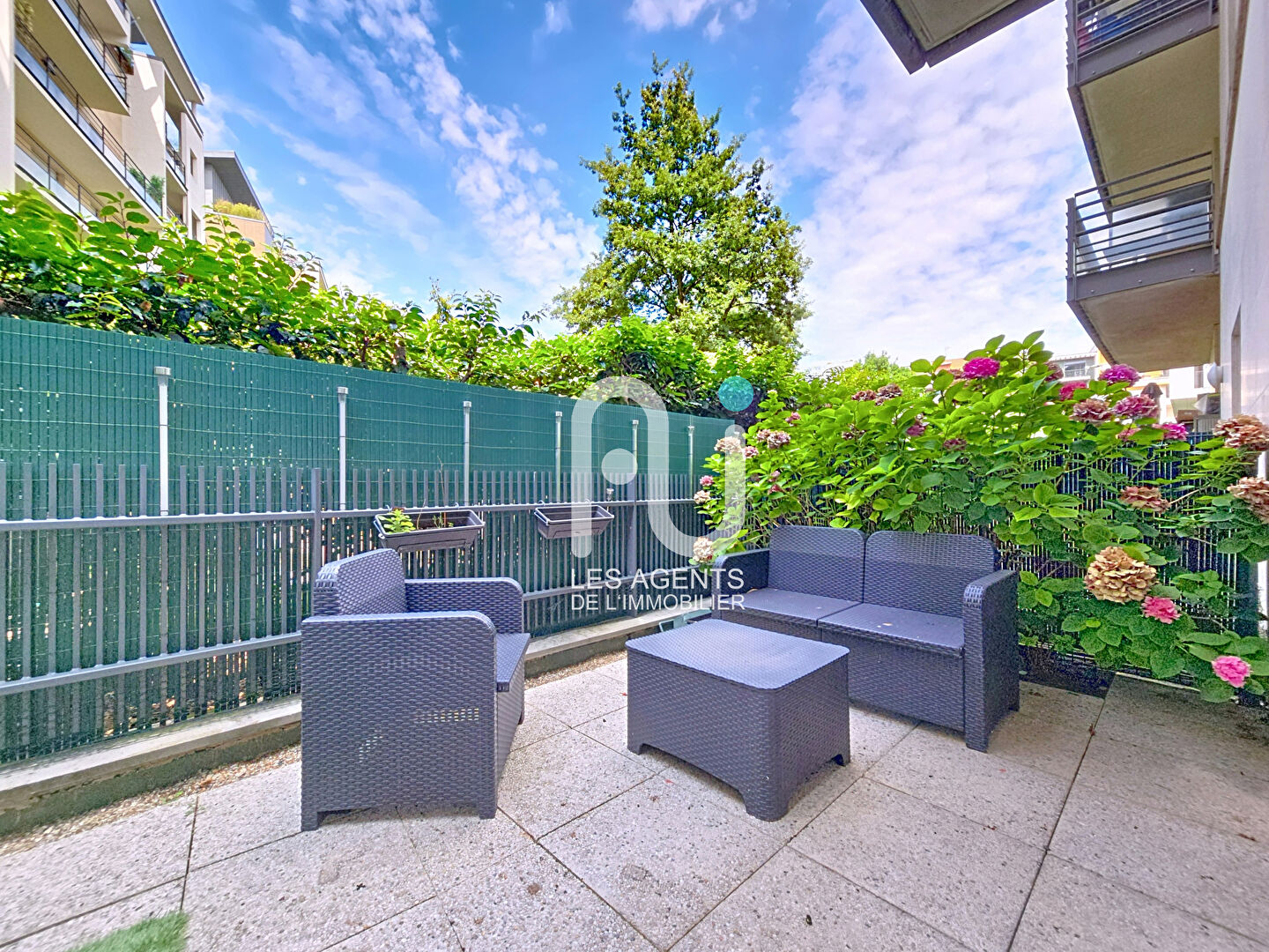 Photo Deux pièces 47 m2 + TERRASSE 23m2 + Parking EN SUS image 3/6