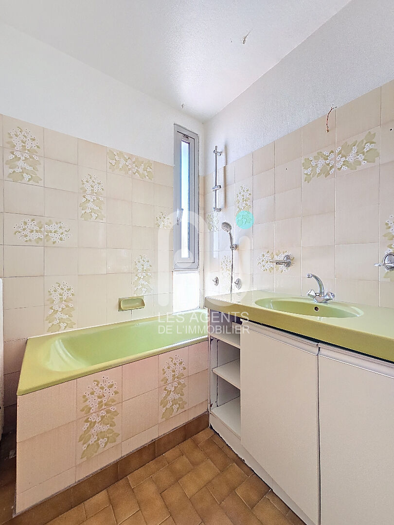 Photo Appartement Asnieres Sur Seine 3 pièce(s) 62 m2 cave et place de parking image 5/6