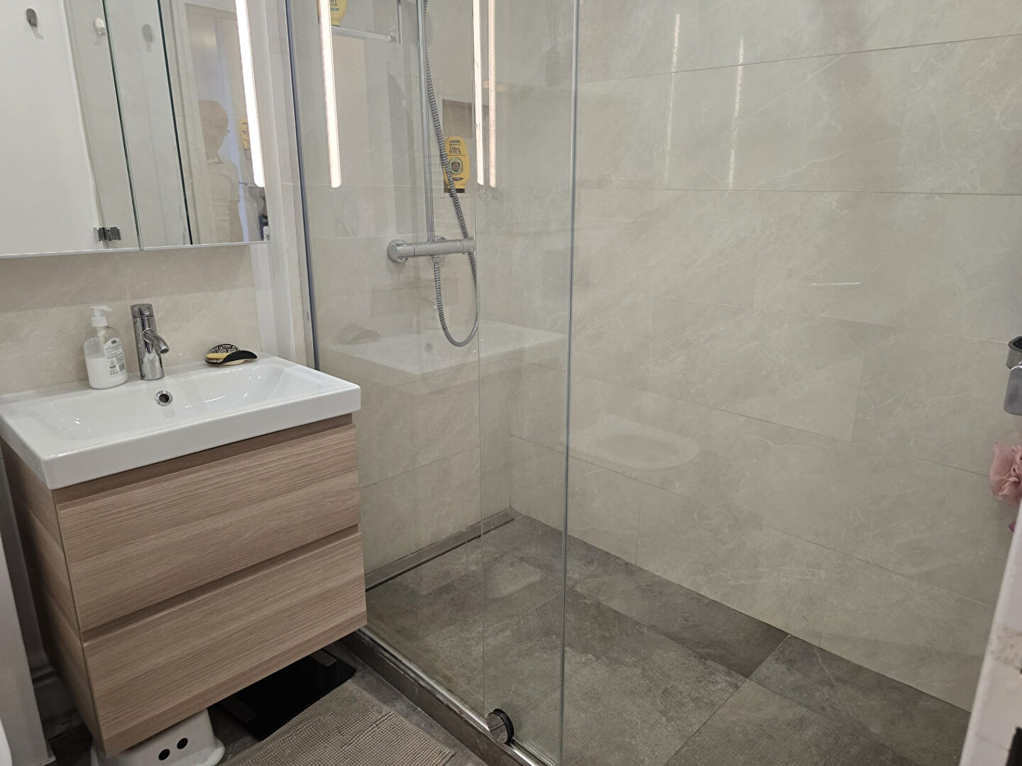 Photo Appartement Courbevoie 4 pièce(s) 84.8 m2+Balcon + parking image 6/6