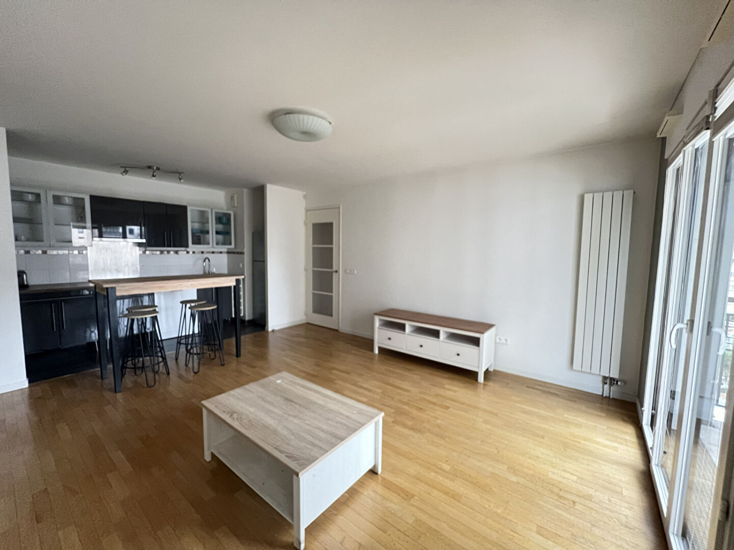 Appartement 3 pièces meublé - 60m² - 1655.00 CC