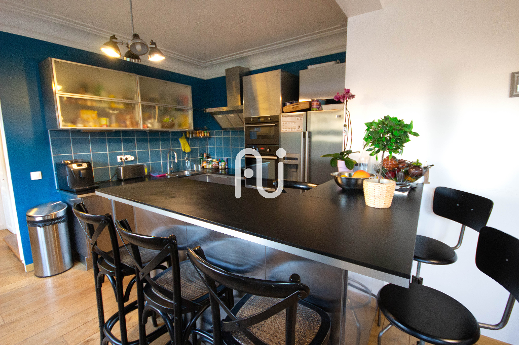 Photo Maison 5 pièces meublée + Jardin + Garage image 3/6