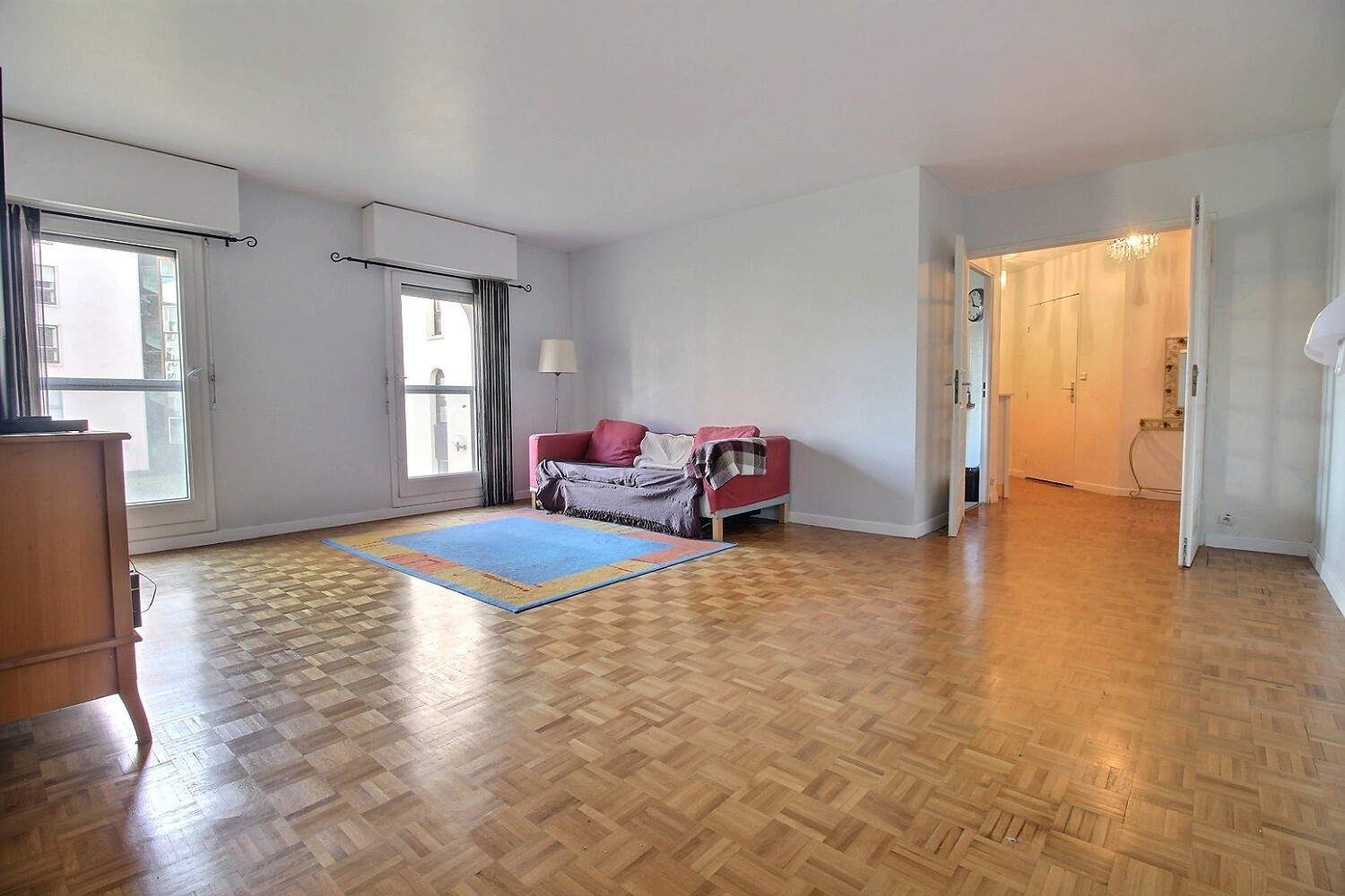 Vente d'un appartement 5 pièces (111 m²) à PUTEAUX