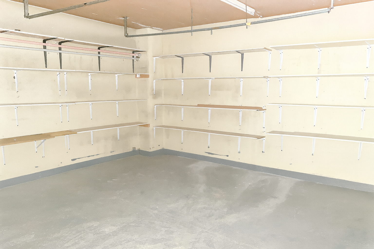 Photo Local commercial Courbevoie 83.07 m2 image 3/6