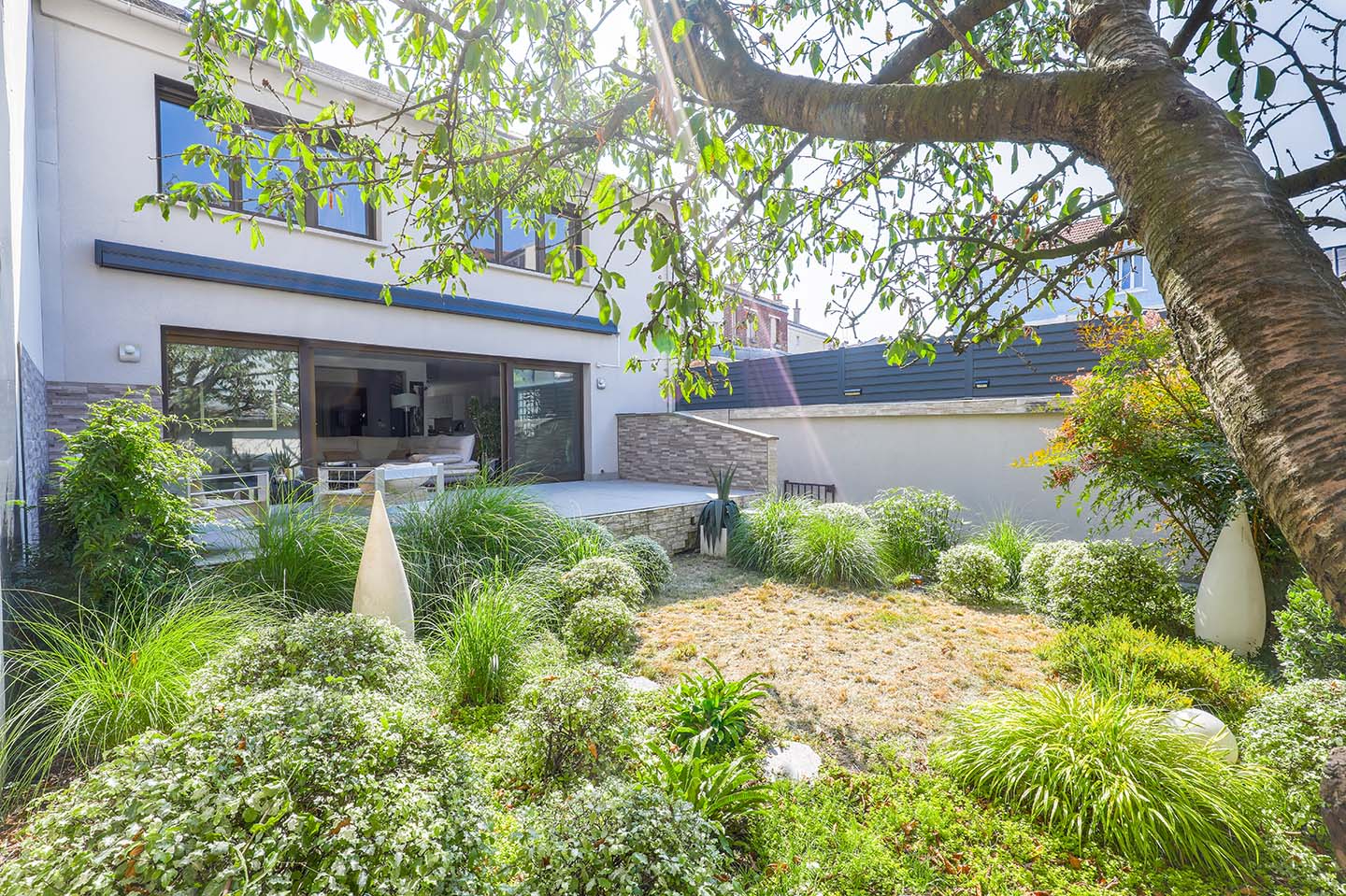 Agence immobilière de Les Agents de l'Immobilier - Les Agents de L'Immobilier - LES LILAS