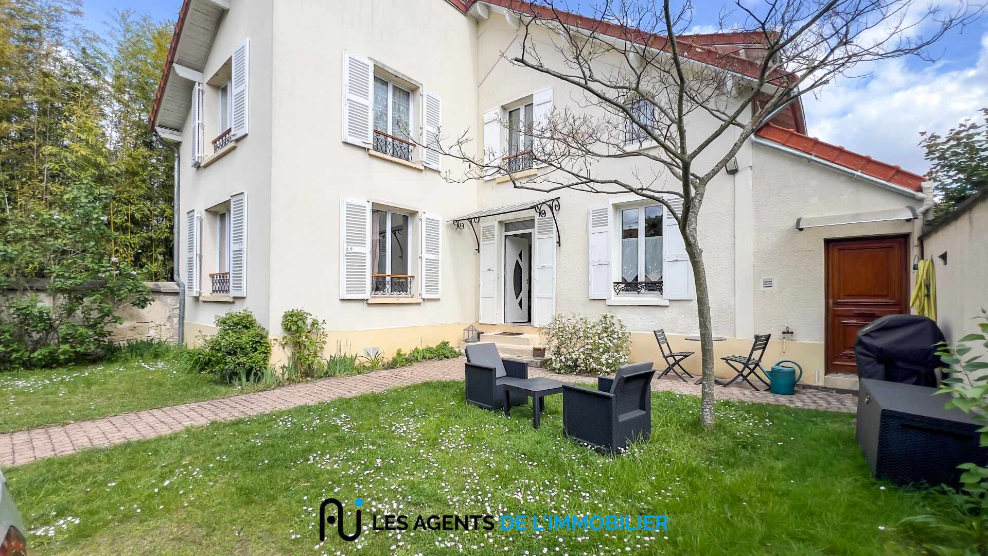 Agence immobilière de Les Agents de l'Immobilier NANTERRE 
