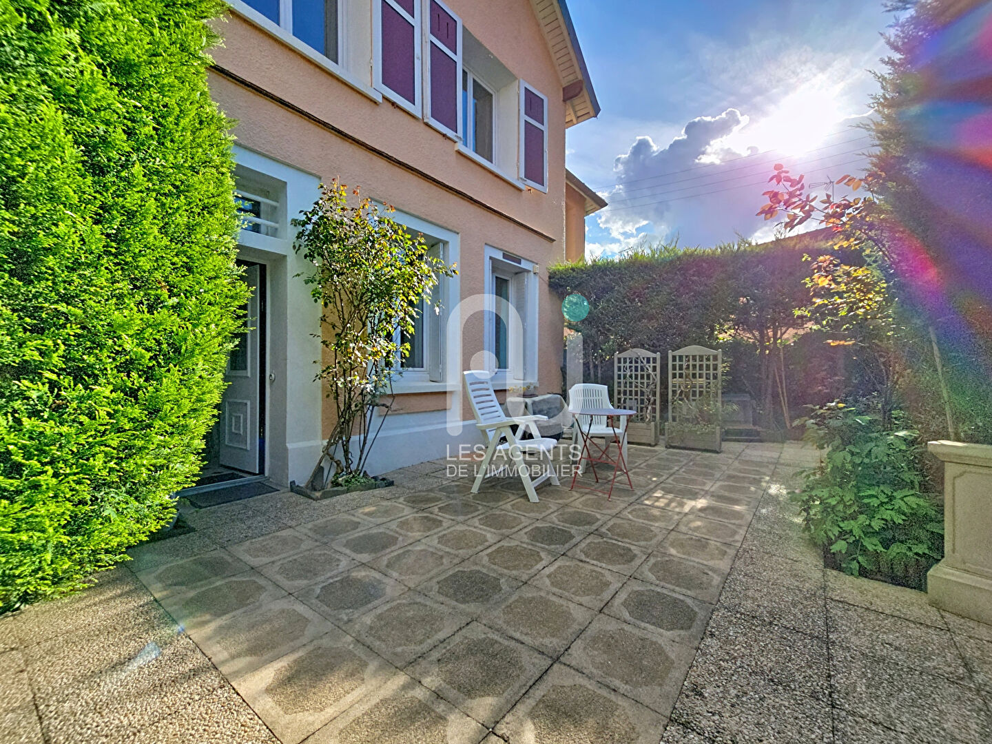 Agence immobilière de 
 Les Agents de l'Immobilier - Les Agents de l'Immobilier ASNIERES SUR SEINE 
