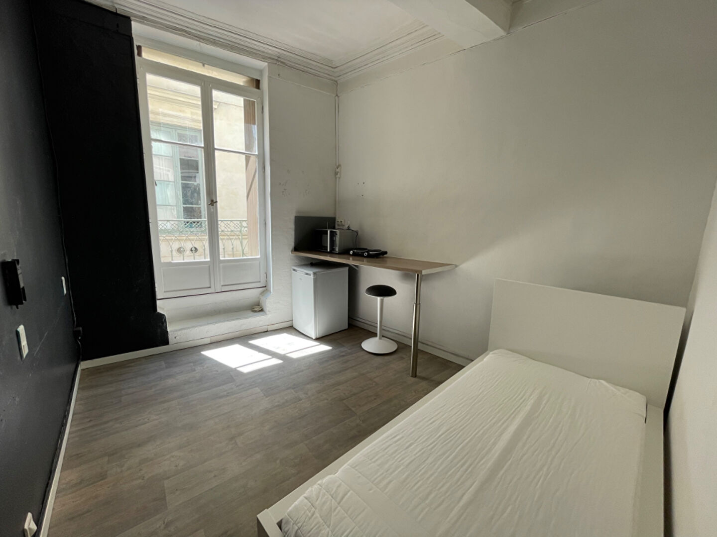 STUDIO NIMES - 1 pièce(s) - 15 m2