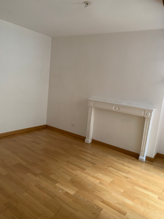 Photo T 3 en centre ville image 4/5