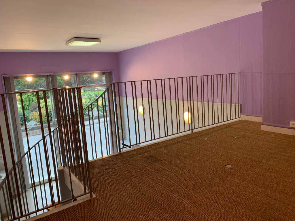 Photo LOCAL COMMERCIAL bonne visibilité image 5/6