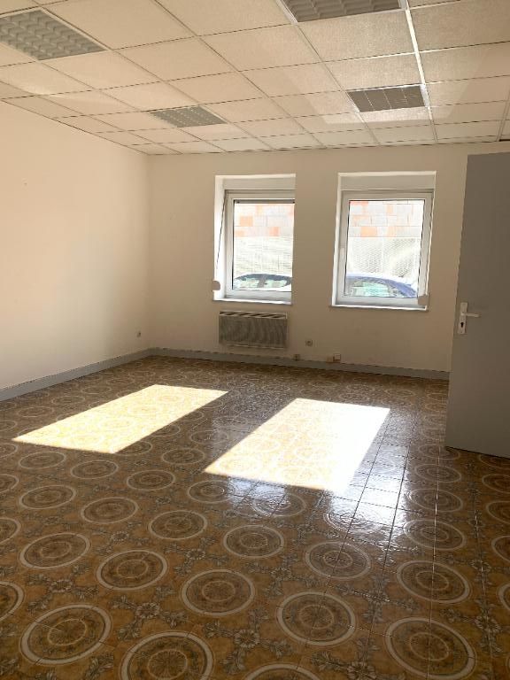 Photo local 30 rue d'autun image 1/3