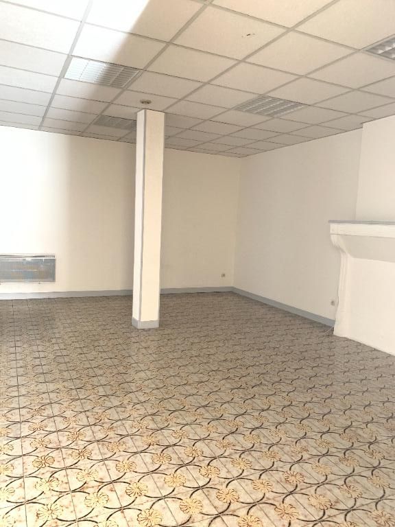 Photo local 30 rue d'autun image 2/3