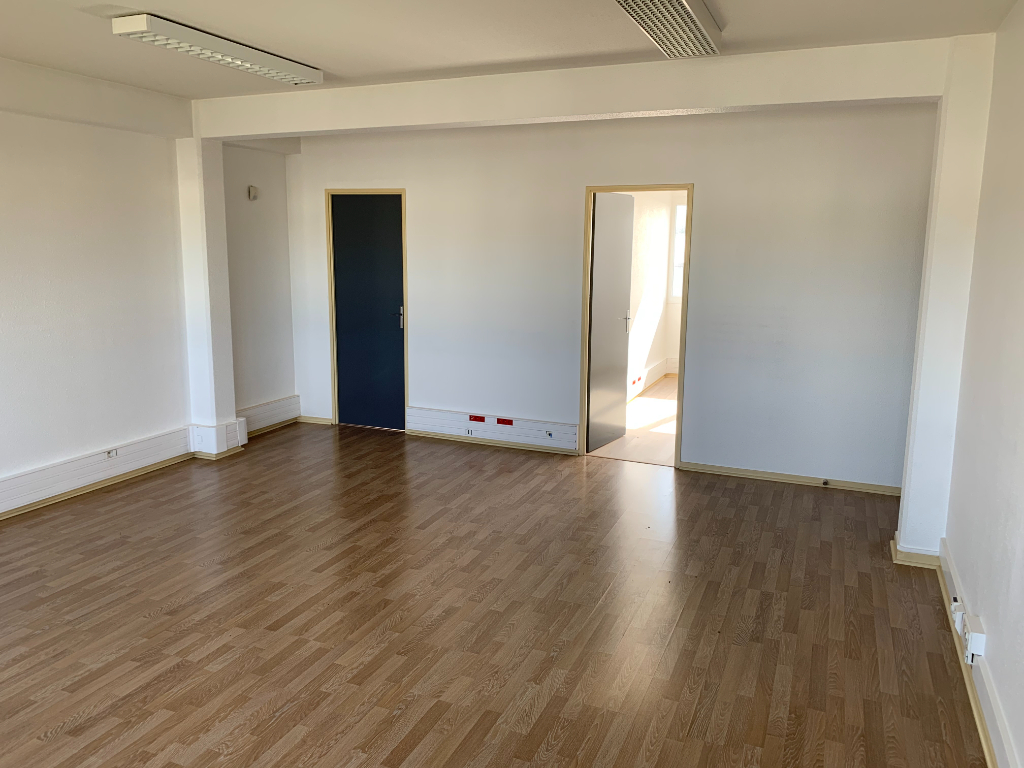 Photo Bureaux Chatenoy Le Royal image 3/6