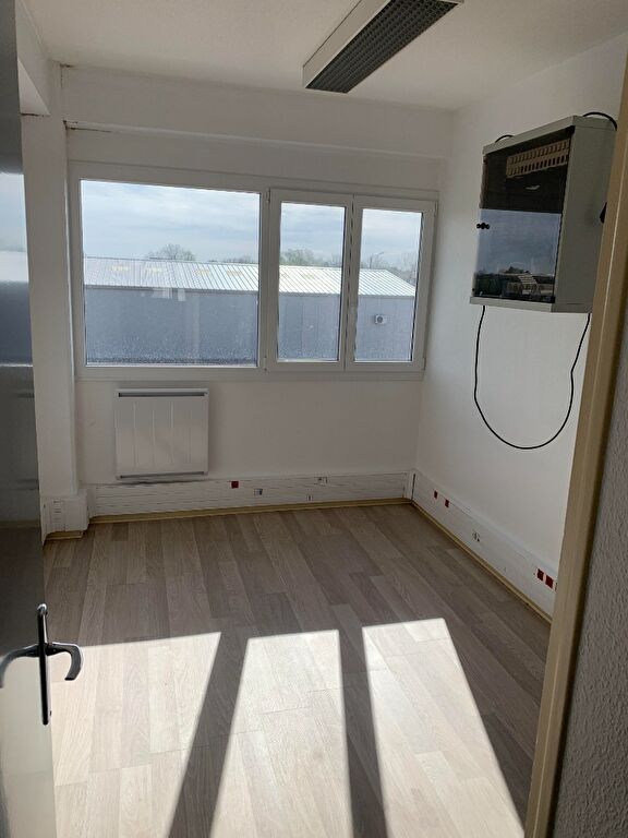 Photo Bureaux Chatenoy Le Royal image 4/6