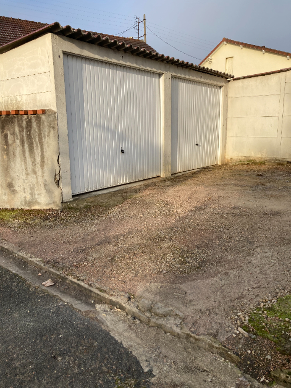 Photo Garage/box fermé image 2/3