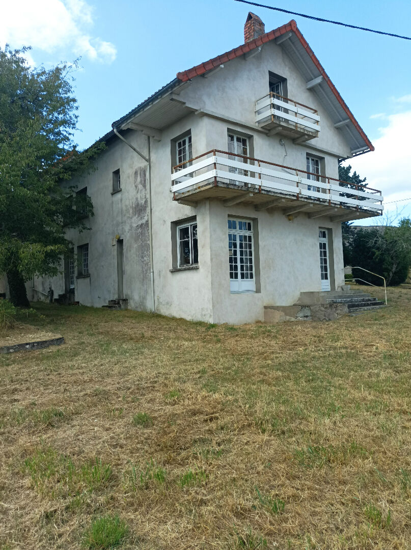 Photo ensemble de deux maisons image 2/6
