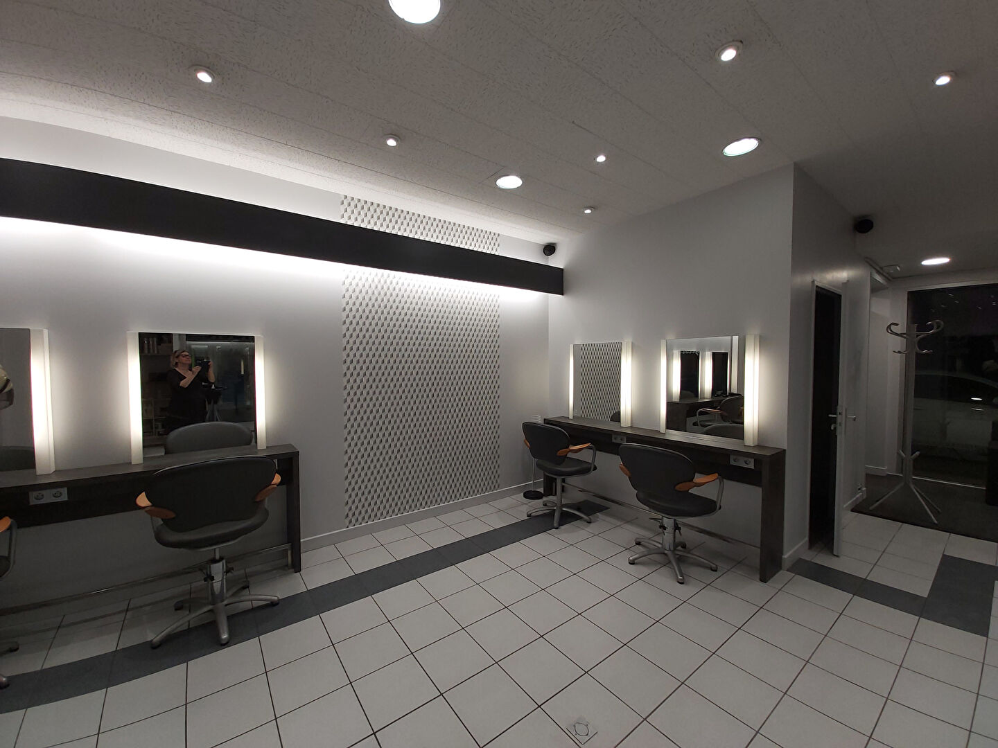 Photo Fonds de commerce salon de coiffure image 2/5