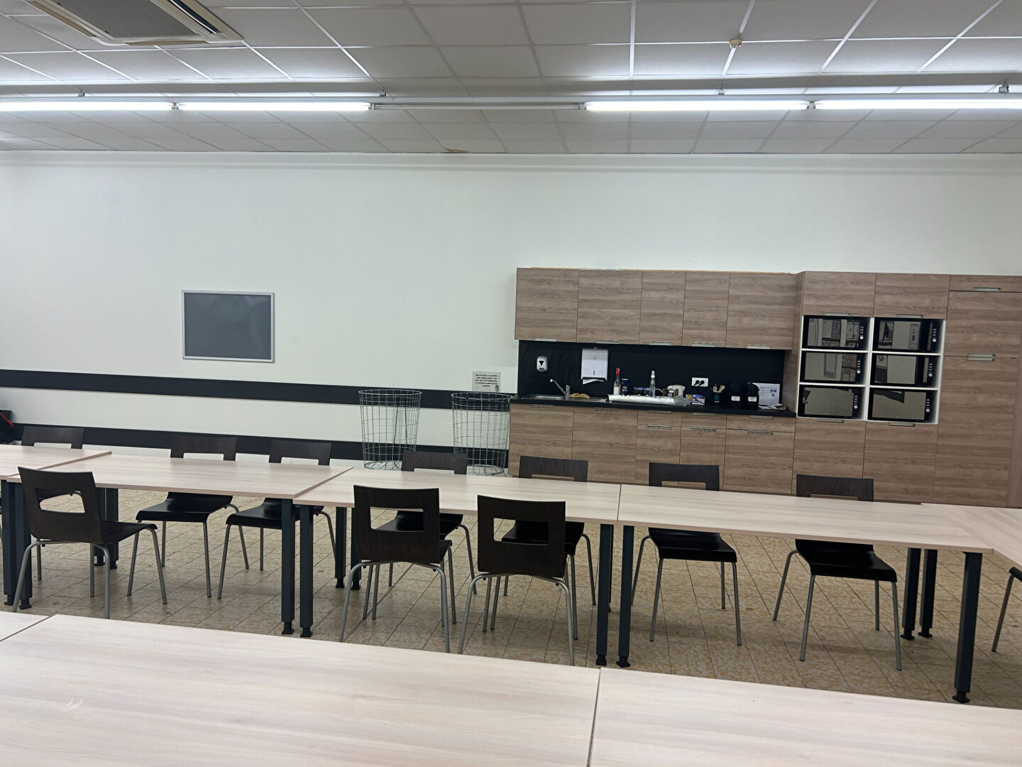 Photo Local commercial Torcy (71) très bon état image 4/6