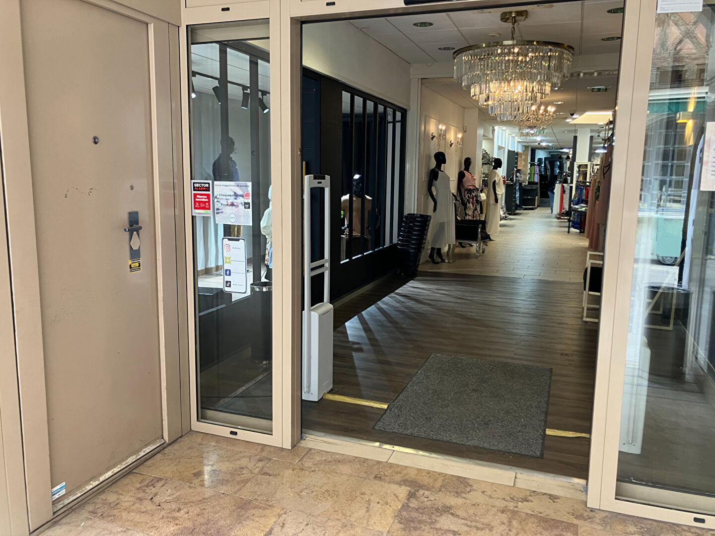 Photo Immeuble de rapport emplacement centre historique image 3/6