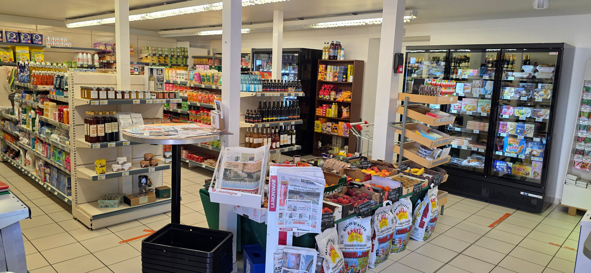 Photo VENTE SUPÉRETTE DE VILLAGE AVEC MAISON D'HABITATION image 4/6